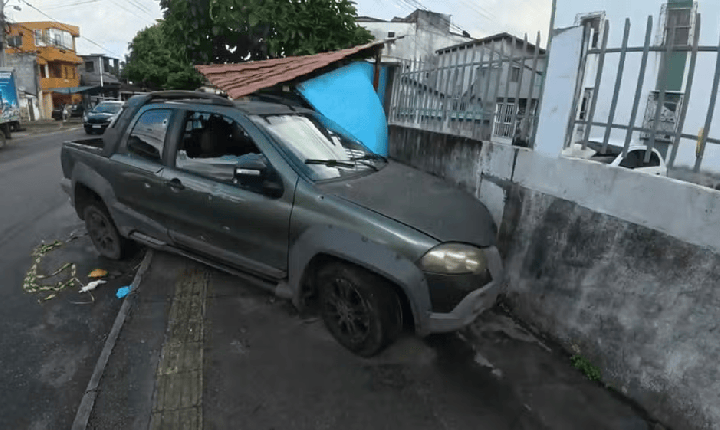 Adolescente de 17 anos é morto em ataque a tiros contra carro em Salvador