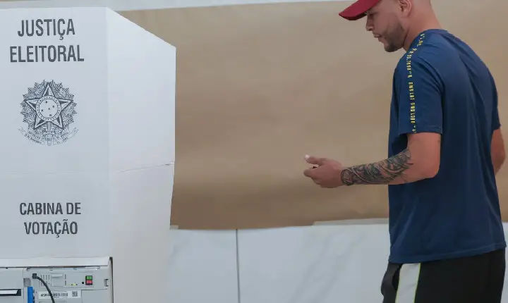 Antes da urna, papel e caneta: prepare sua colinha para votar