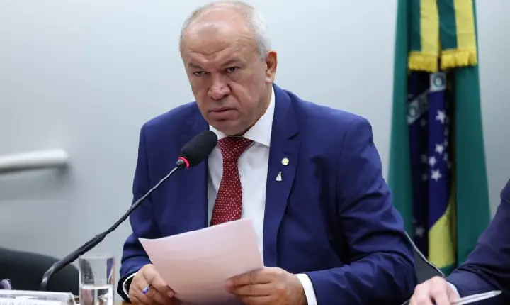 Comissão aprova cota de 15% no Minha Casa, Minha Vida para famílias com renda de até R$ 1,8 mil