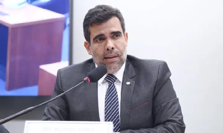 Comissão aprova incentivos para motoristas profissionais com bom histórico no trânsito