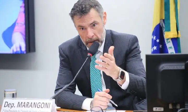 Comissão aprova regulamentação da atividade de operador logístico no Brasil