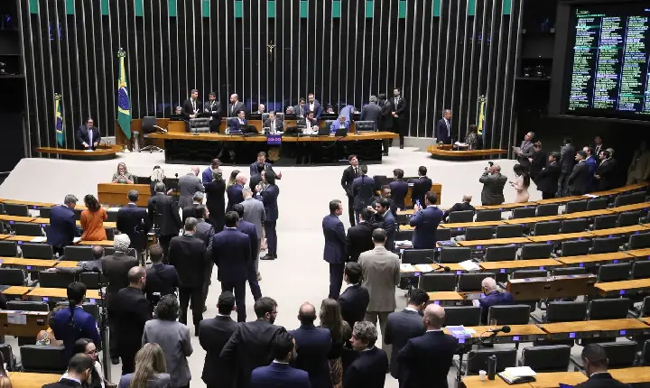 Cresce número de mulheres eleitas para o Congresso Nacional