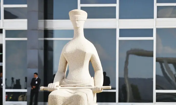 Defesa pede que STF apure vazamento de mensagens íntimas de Vorcaro