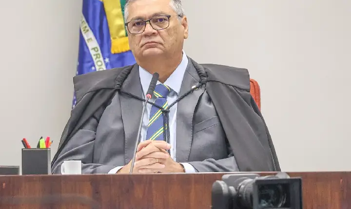 Dino derruba decisão de Mendonça e libera post sobre Nossa Senhora