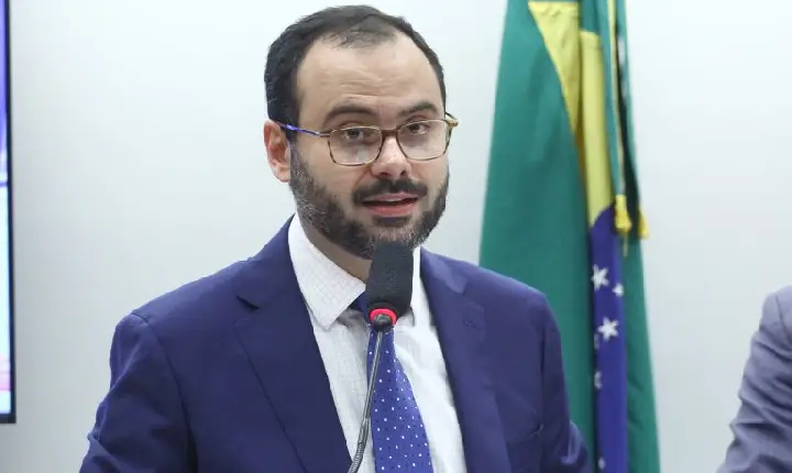 Governo vai apresentar projeto de lei para perdoar dívidas dos setores de eventos, bares e restaurantes