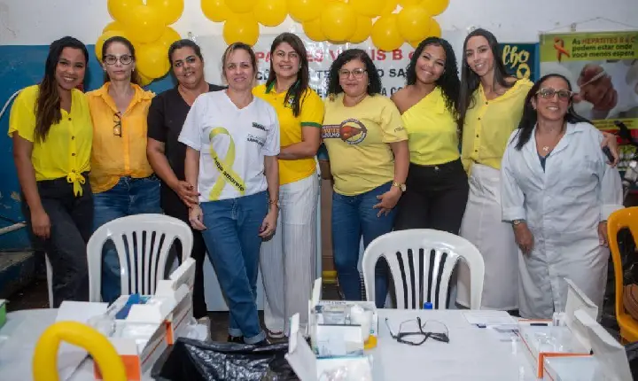 Julho Amarelo: ação no Mercado Municipal leva testes rápidos e orientações sobre hepatites virais em Teixeira de Freitas