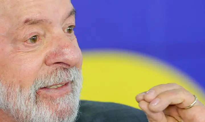 Lula tem evolução satisfatória após cirurgia de catarata