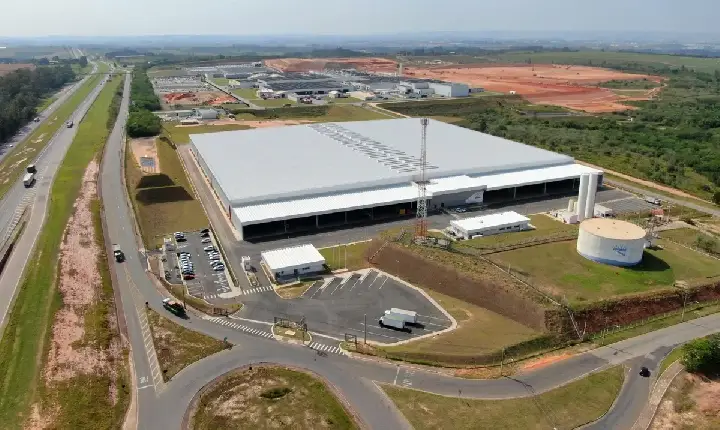 Montadora é condenada a pagar R$ 238 mil a funcionário alvo de ofensas por ser baiano