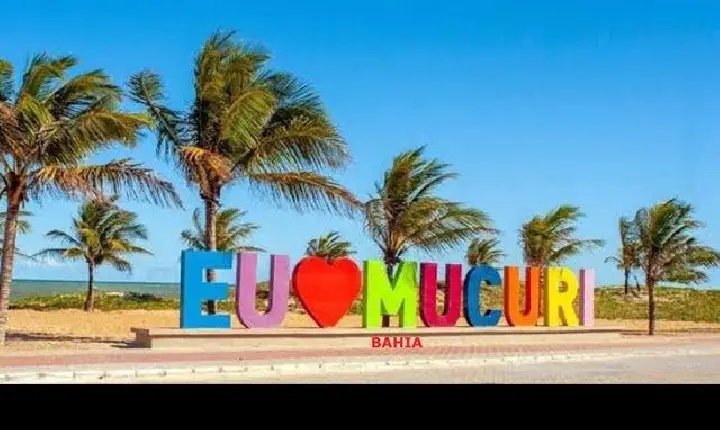 Mucuri cancela Réveillon e expõe crise de gestão que afasta turistas e sufoca a economia local