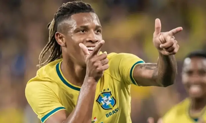 Palmeiras apresenta proposta milionária por Danilo e inclui zagueiro Naves na negociação