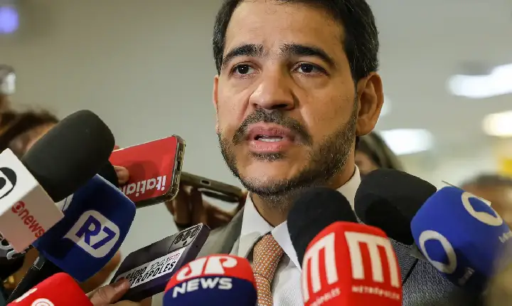 Parecer da indicação de Jorge Messias ao STF é lido na CCJ do Senado