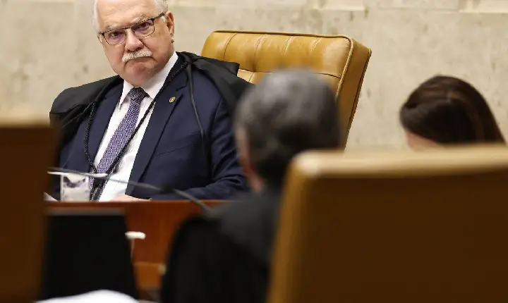 Presidente do STF diz que gravidade dos fatos não autoriza atalhos