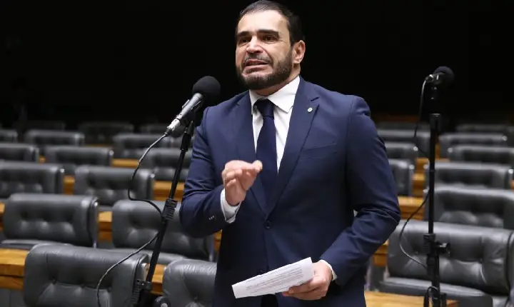 Projeto deduz do Imposto de Renda doação para combate à violência contra a mulher