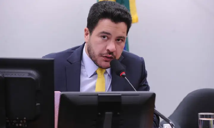 Projeto facilita Bolsa Família em caso de pessoa com deficiência que necessite de cuidador