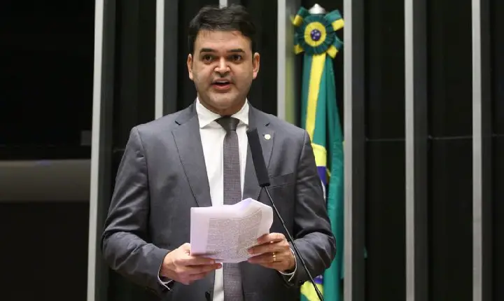 Projeto propõe financiamento do Move Brasil para representantes comerciais