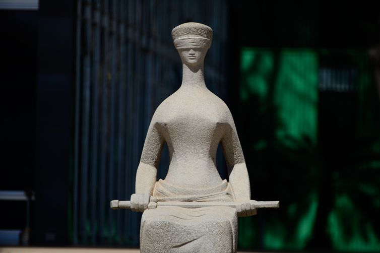 STF valida pedido de dados diretamente a provedor no exterior 