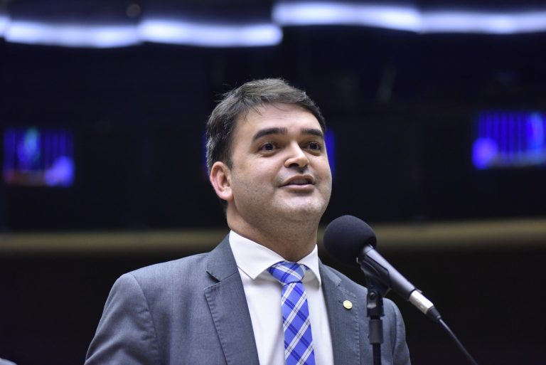 Aprovada urgência para projeto que favorece o réu quando houver empate em julgamento