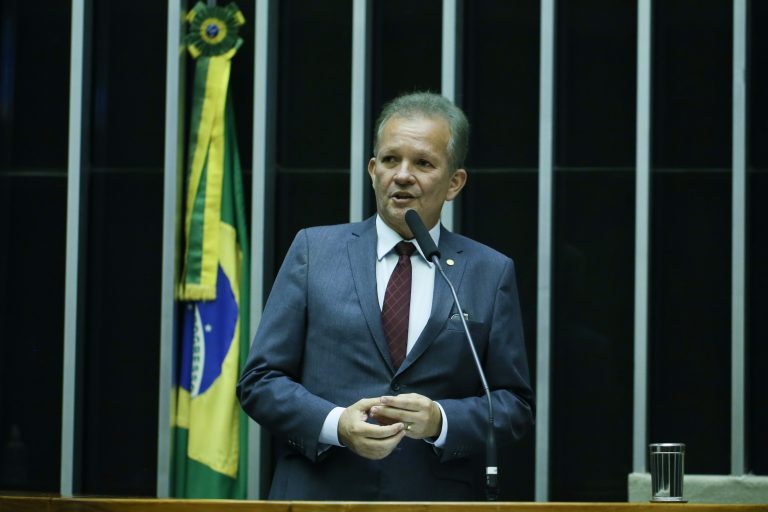 Plenário aprova novas obrigações para as prefeituras em plano contra situações de risco
