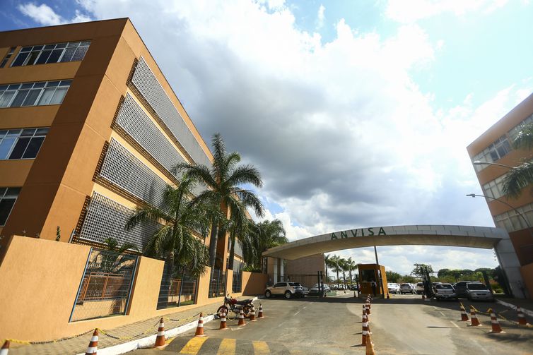 Anvisa suspende produtos de empresa de suplementos alimentares 