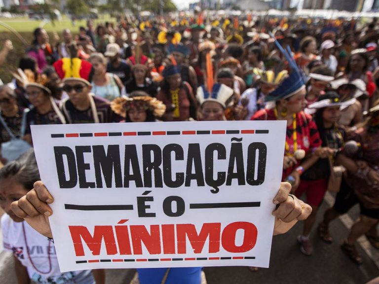 Comissão promove 1º Seminário dos Povos Originários no Congresso Nacional