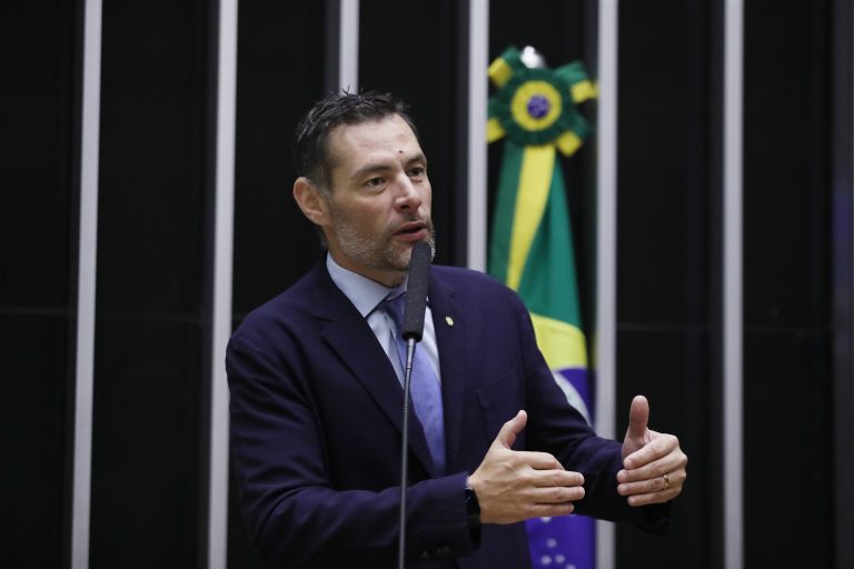 Projeto assegura direito adquirido em empreendimentos sujeitos a licenciamento