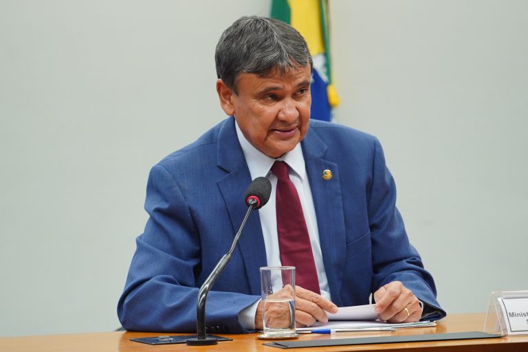 Comissão ouve ministro Wellington Dias sobre prioridades da sua pasta