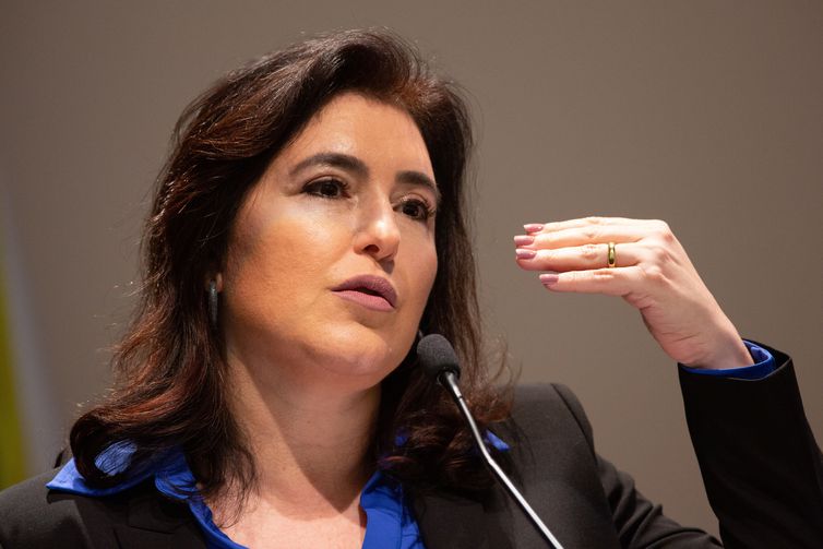 Pobres voltarão a ser prioridade no Orçamento, reafirma Simone Tebet 
