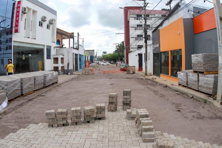 Prefeitura avança com obras no entorno do Shopping Teixeira Mall; confira