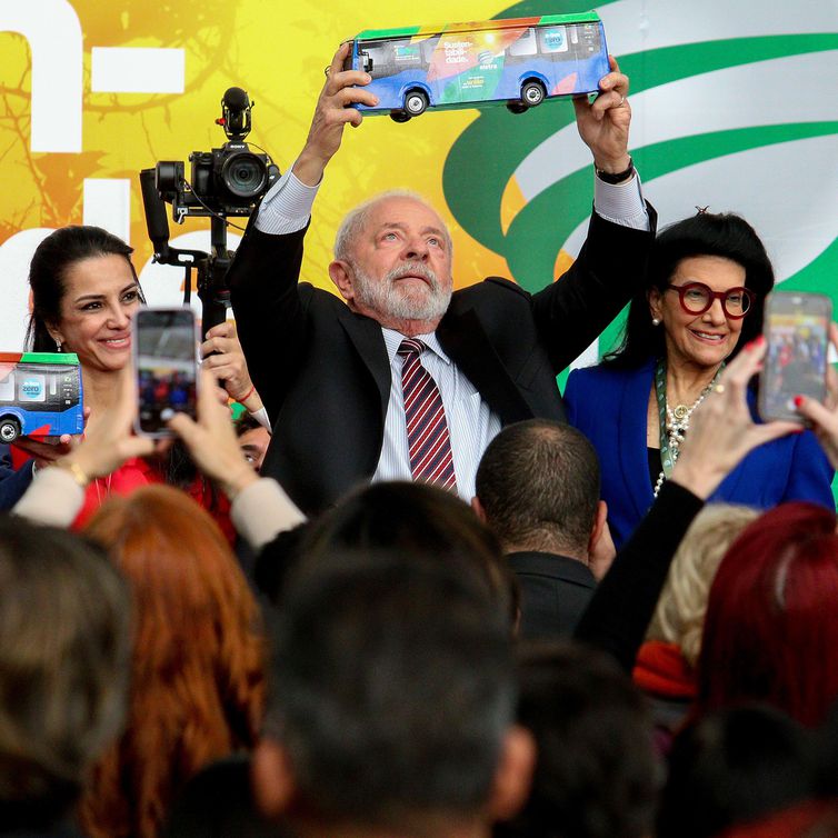 Acordo Mercosul-União Europeia não será assinado sem ajuste, diz Lula