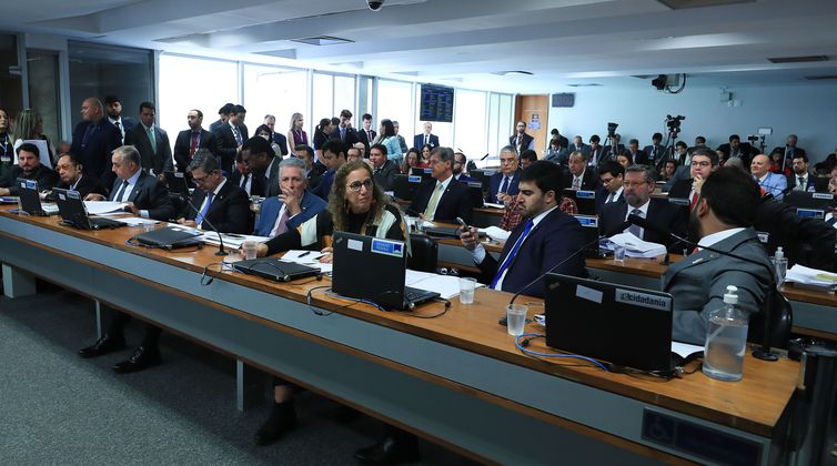 CMPI do Golpe aprova requerimentos para ouvir 35 pessoas 