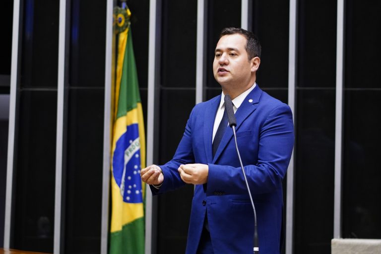 Comissão aprova ampliação de atuação de advogados em processos relacionados às leis de trânsito