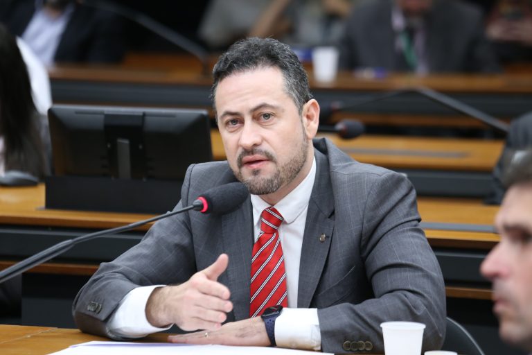 Comissão de Transportes debate construção do túnel Santos-Guarujá