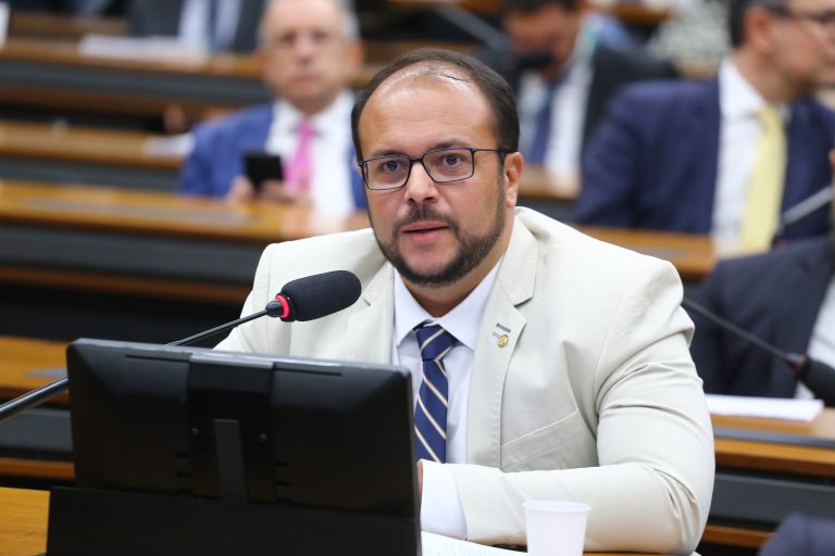 Comissão vai debater crédito de PIS e Cofins na compra de material reciclável