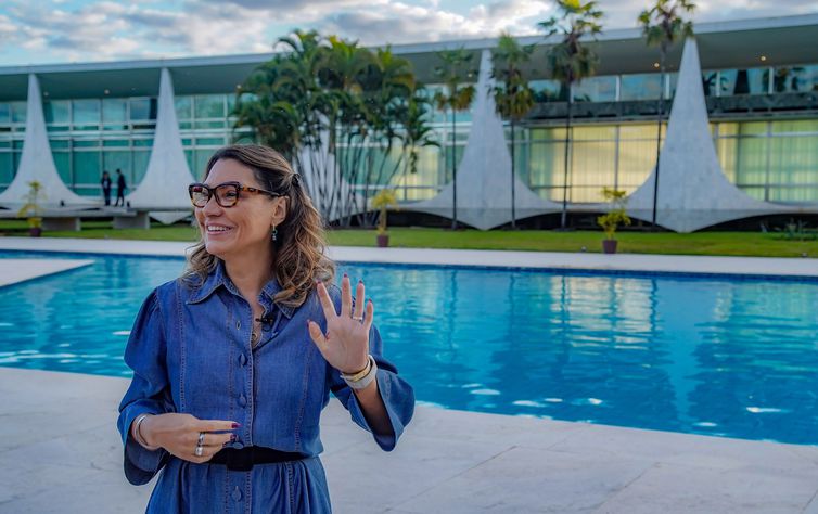 Palácio da Alvorada, 1º prédio público da capital, completa 65 anos