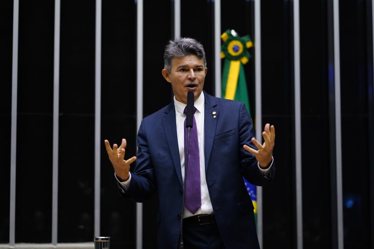 Projeto determina que embalagens de sementes e grãos contenham data da colheita