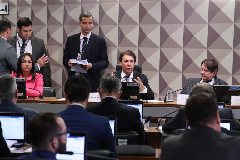 STF vai compartilhar processos com a CPMI do 8 de janeiro, diz relator