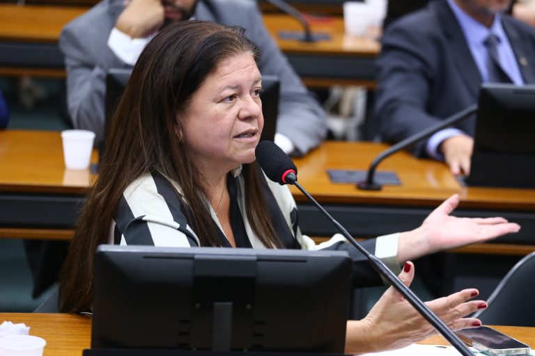 Comissão aprova proibição de guarda compartilhada quando há risco de violência doméstica