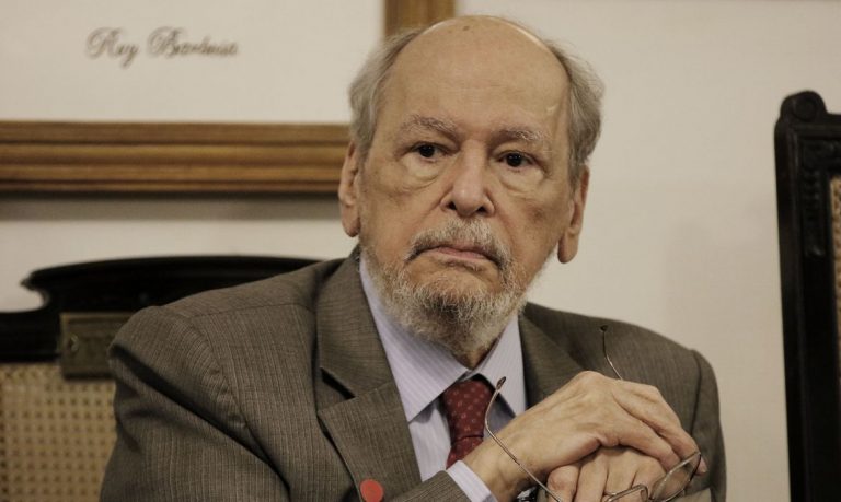 Lira manifesta pesar pela morte do ex-presidente do STF Sepúlveda Pertence