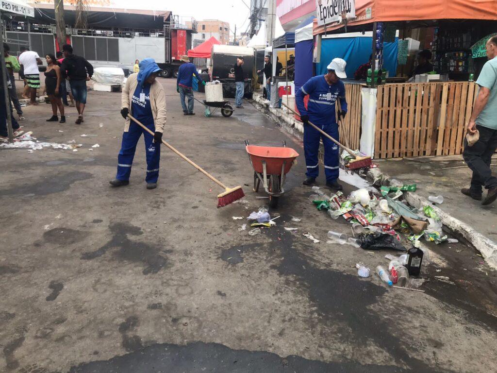Prefeitura intensifica ações de limpeza após evento na Avenida Presidente Getúlio Vargas