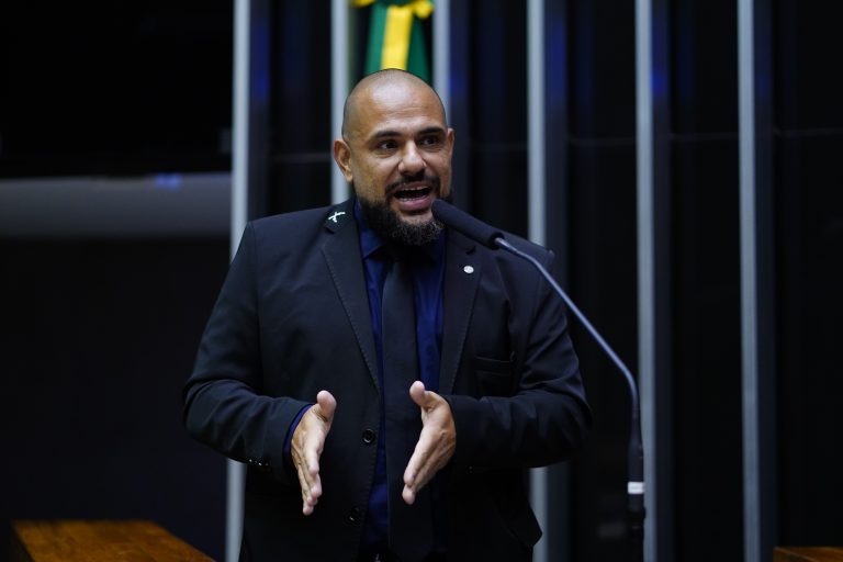 Projeto muda regras em programa de moradia para profissionais da segurança pública