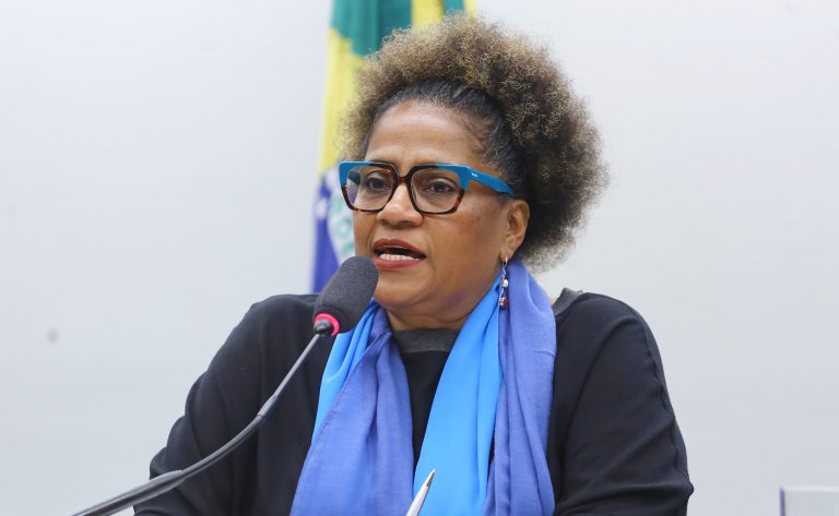Comissão vai debater acolhimento da pessoa idosa no sistema educacional