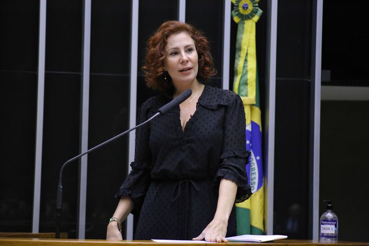 Zambelli pediu invasão a e-mail e telefone de Moraes, diz hacker à PF