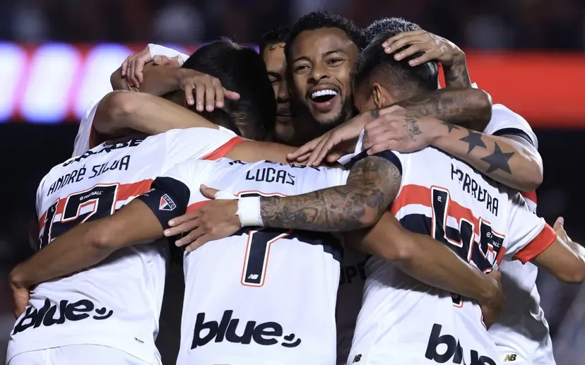 São Paulo larga bem na Copa do Brasil; Botafogo vacila e cede empate ao Bahia