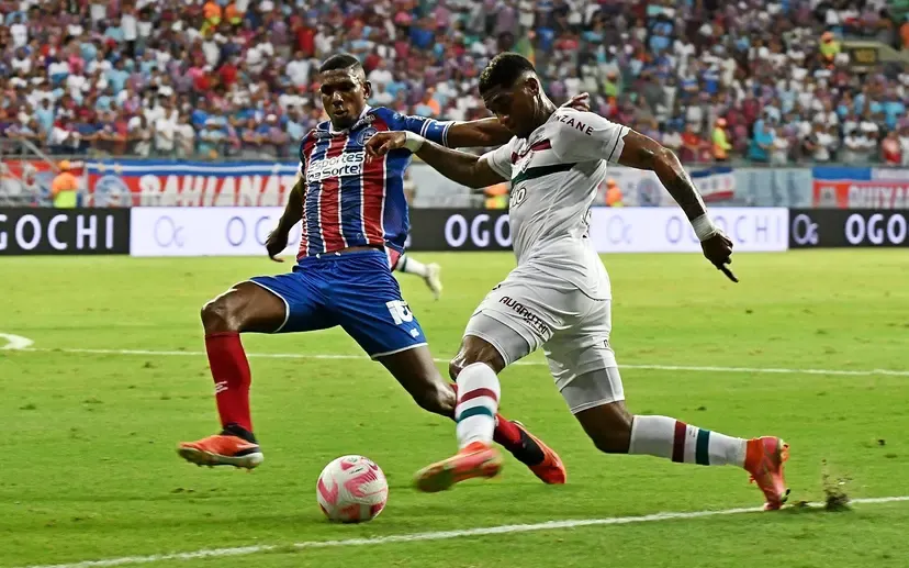 Flu vence 4ª seguida, São Paulo vence o Flamengo e Corinthians se complica no Brasileirão