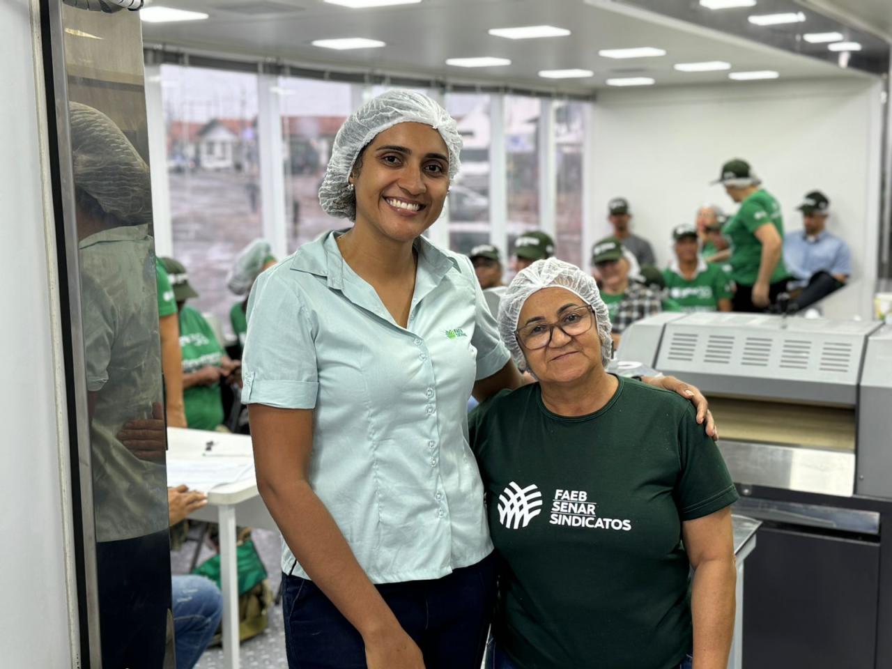 Primeiro dia da 40ª Exposição de Teixeira de Freitas inicia com stands e cursos em parceria com a FAEB