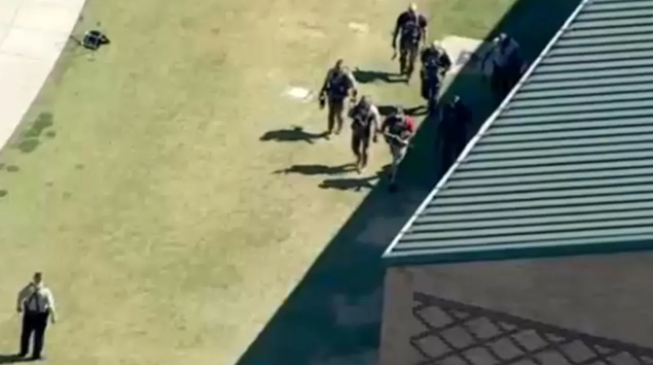 Tiroteio em escola nos EUA deixa pelo menos 4 mortos