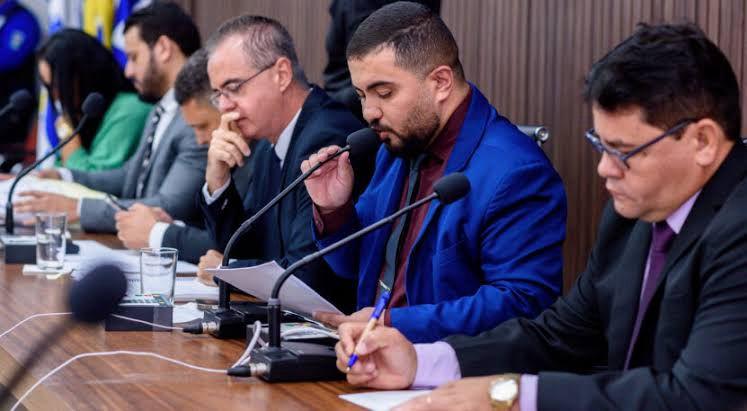 Teixeira de Freitas pode contratar empréstimo de R$ 100 milhões pelo FINISA