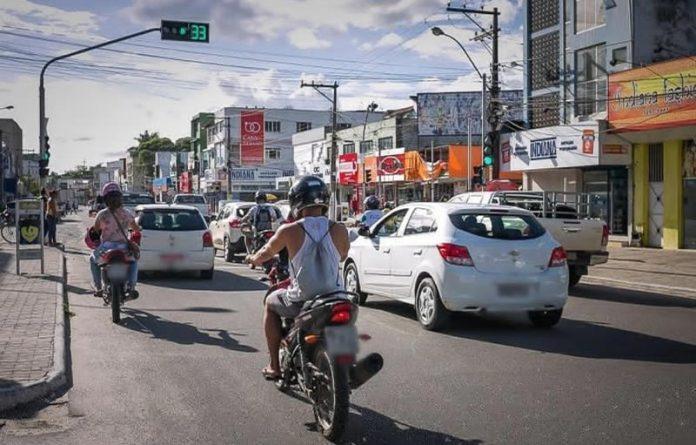 FERIADÃO CHEGANDO! VEJA O QUE ABRE E O QUE FECHA EM TEIXEIRA DE FREITAS