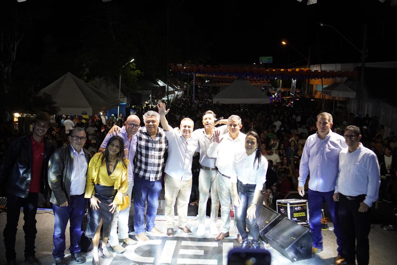 Arraiá Pé da Pedra emociona Lajedão com shows, festa organizada e anúncio de atração nacional para julho