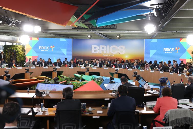 Para especialistas, ameaças de Trump não devem frear comércio do Brics